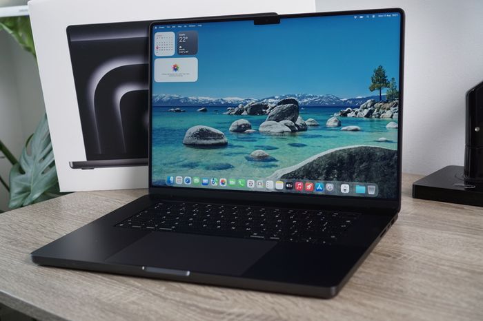 MacBook Pro 16" 2023 M3 Pro | 18GB | 512GB | 100% Battery