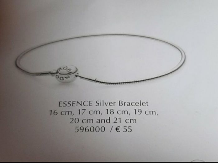 New genuine pandora small essences/Me bangle