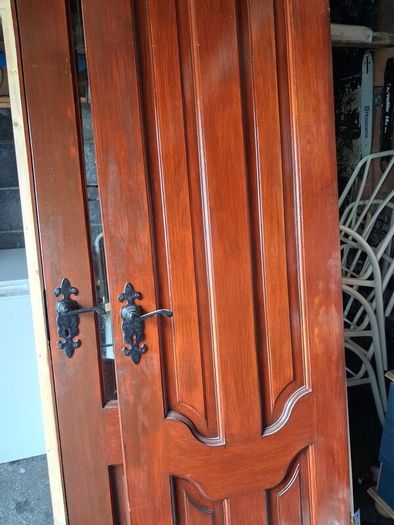 Solid door