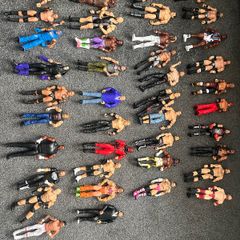 wwe wrestler figures x 70