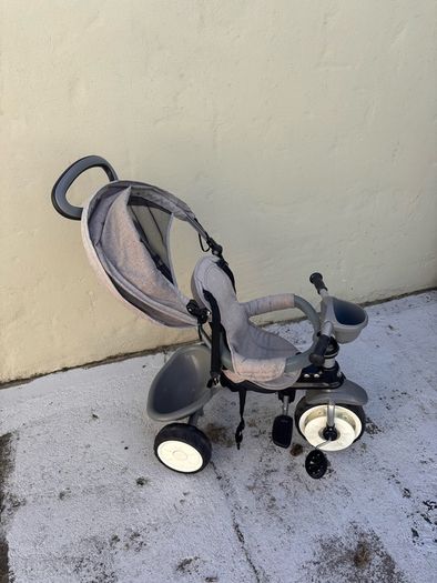 kid scooter (read)