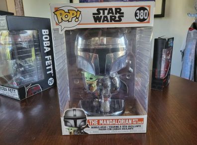 Jumbo 10 inch Mandalorian with child Funko Pop
