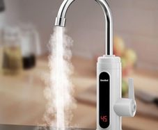 220V 3000W Electric Instant Heater Tap, Stainless Steel Kitchen Tap, LED Temperature Digital Display, 360 Swivel Hot and Cold Mixer Water Tap for Kitchen Bathroom