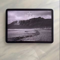 iPad Air 5th Gen + Pencil