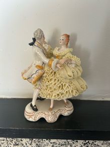 Dresden figurines. Pristine condition, rare piece. Collectible item