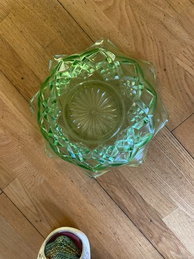 Hazel Atlas Diamond arches bowl 1930s