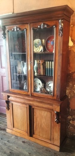 Victorian antique mahogany Bookcase