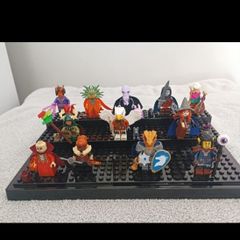 Lego D&D figures