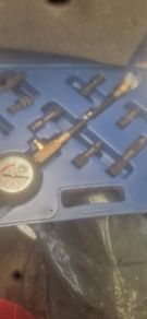 large 6x5 tool box two in two parts top and bottom on wheels top brands snap on.  Blue  point teng tools. Oil change kit . Piston pressure kit   lot of tools  snap onlarge