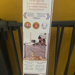 Retractable Baby Gate
