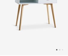 bedroom desk