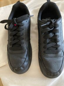 Girls Black Shoes size 4