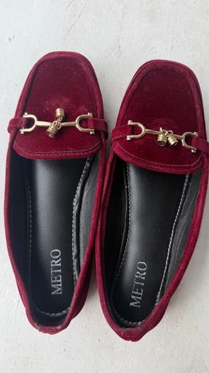 Velvet loafers for women