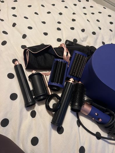 dyson airwrap