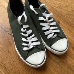 Boys Shoes (UK3)