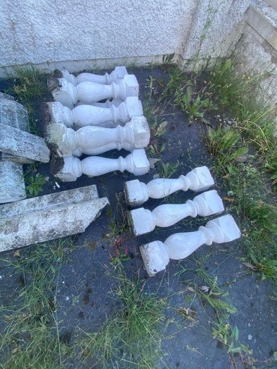 Concrete Pillars