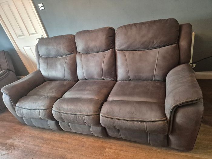 3 seater and sofa and single recliner