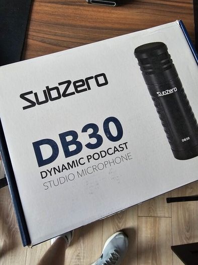 SubZero DB30 Dynamic Podcast Studio Microphone, Rode PSA 1 Boom Arm Pack