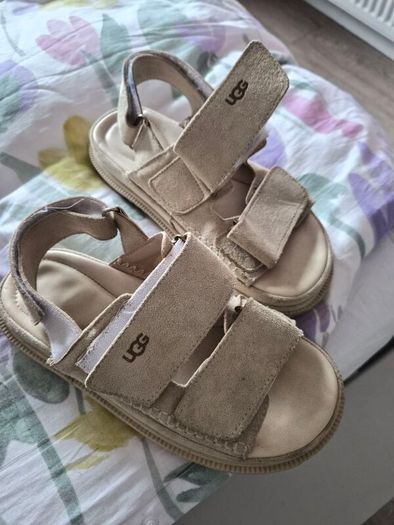 sandles