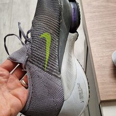 NIKE Air Zoom Tempo NEXT % Flyknit UK 11
