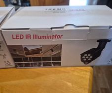 2 Led Ir Illuminators  -  extends night vision
