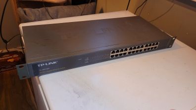 24 Port Gigabit Switch