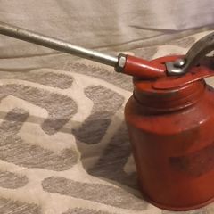 oil can ( possibly wesco )