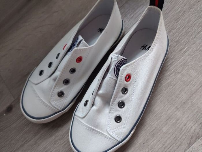 New slip on trainers size 29