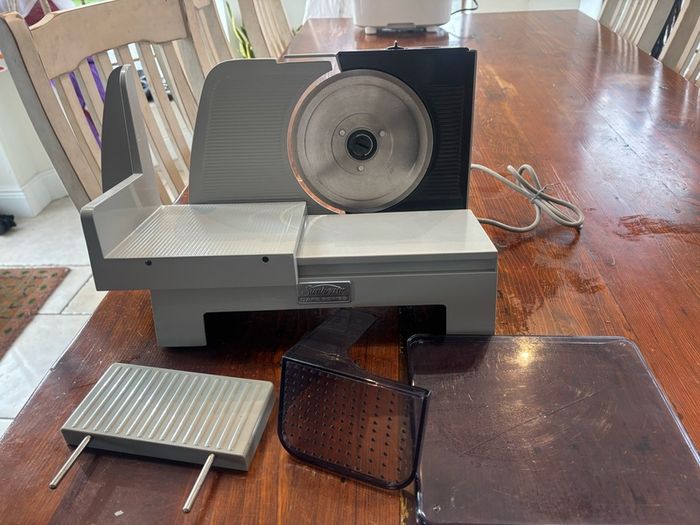 meat slicer