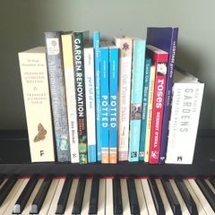 Garden books lot