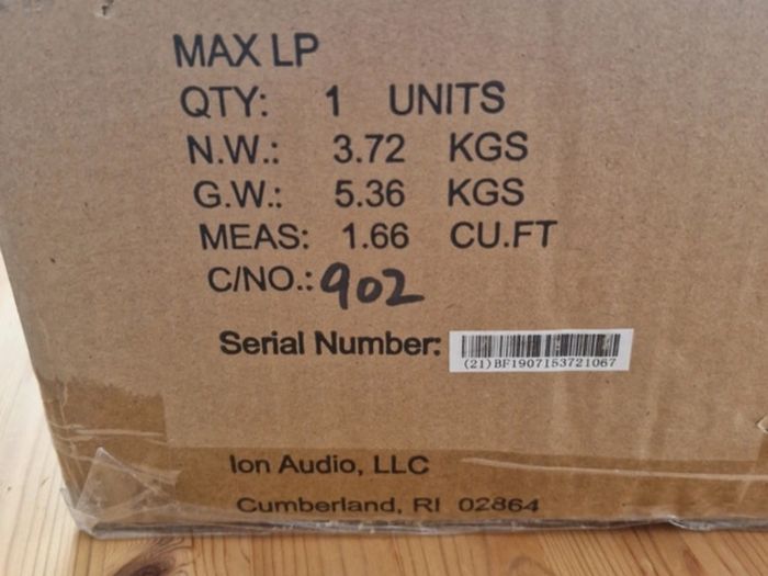 ION Max LP- conversion turntable with Stereo Speakers
