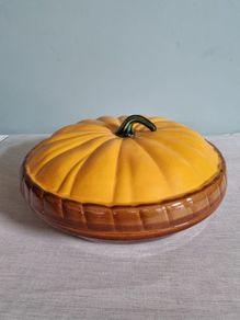 Pumpkin Pie Dish