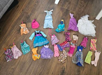 Barbie clothes
