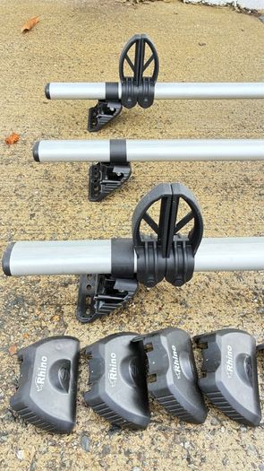 Rhino roof bars