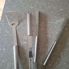 bbq utensils