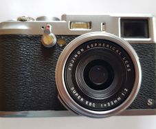 Fuji x100s