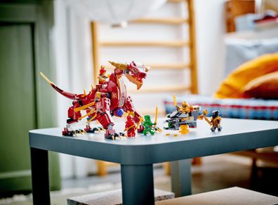 LEGO Ninjago 71793 - Heatwave Transforming Lava Dragon