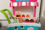 Ice cream cart