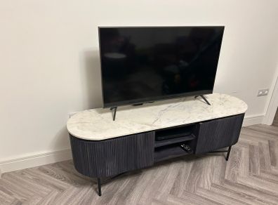 TV Unit