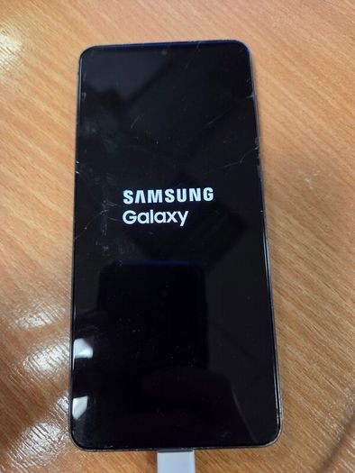 Samsung S21
