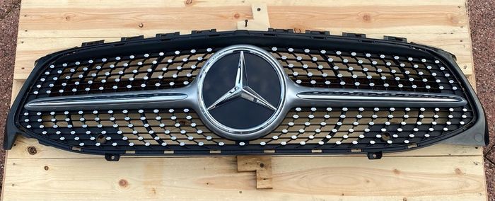 2021 Mercedes CLA220d Grill (W118) perfect condition