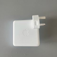 Apple MacBook 97w usb-c adaptor