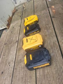 dewalt batteries
