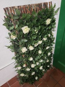 Artificial trellis with flowers (white roses)