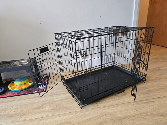 Medium Dog Crate