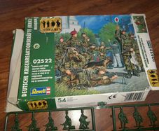 Revell German Crisis Forces 1:72