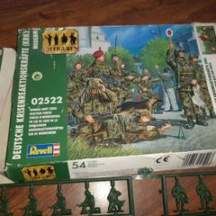 Revell German Crisis Forces 1:72