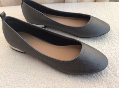 Ladies gum metal coloured ballerina pumps slip on low court shoes size 6.5 unworn