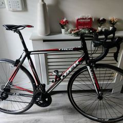 Trek Alpha 1.2, Carbon Fiber Fork, Shimano 105 Group set, Size L