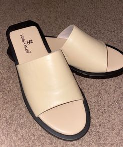 Sandra Valeri women sandals